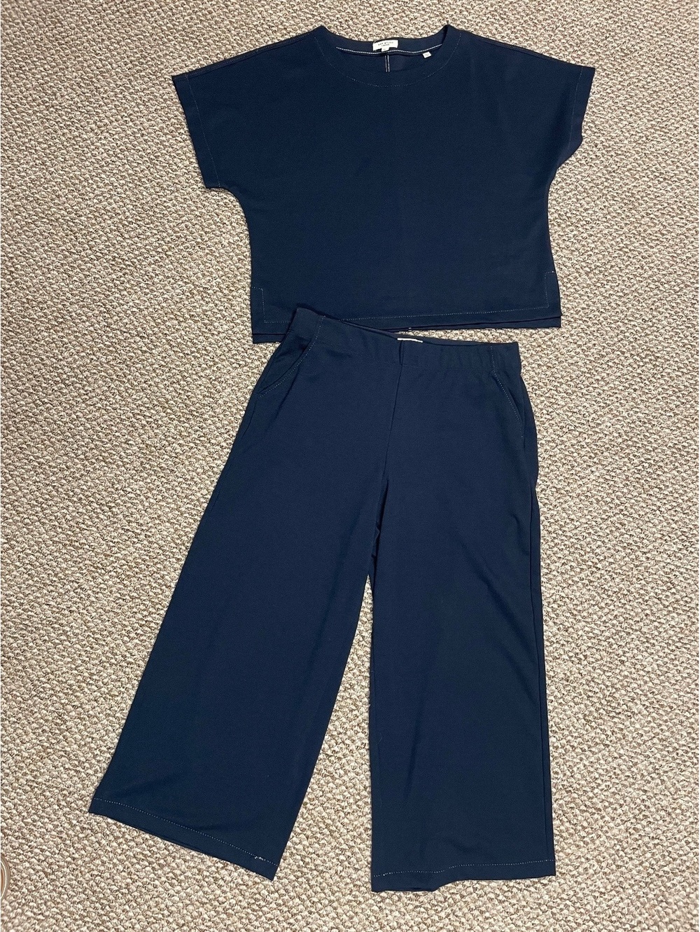 Max Studio 2 piece navy crop wide pants with boxy top XL